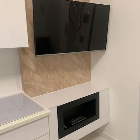 Colton West Deluxe Apartment Boedapest Buitenkant foto